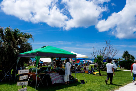 沖縄のOKINAWA FOOD FLEA