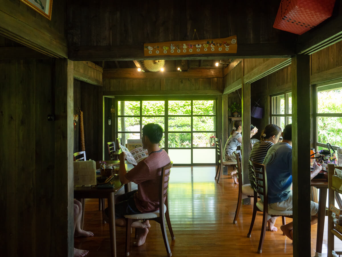 沖縄北部の古民家カフェ 喜色 きいろ でゆったり時間 屋我地の旬の野菜たちに舌鼓 Oday