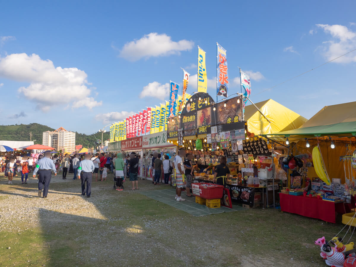 名護夏祭りにいってきました 間近に打ち上がる花火を オリオンビール片手に Oday